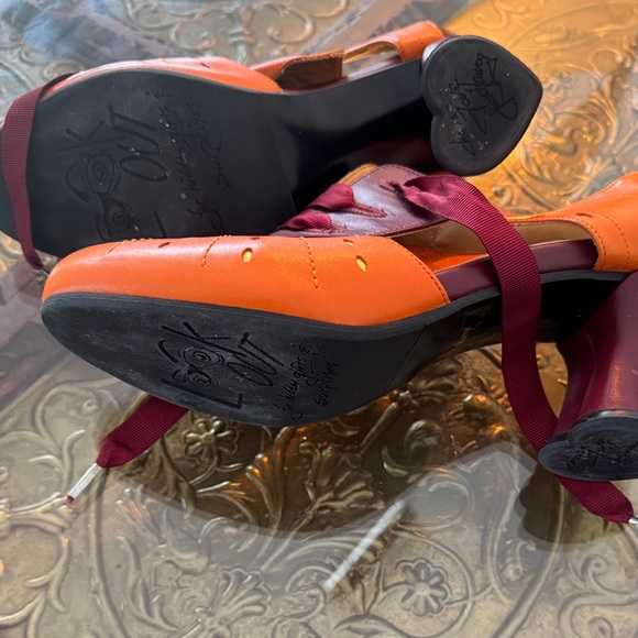 John Fluevog Orange and Burgundy Leather Slingback Heels - Picture 3 of 8